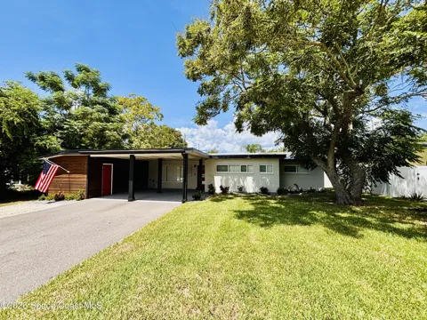 2690 Smokey Lane