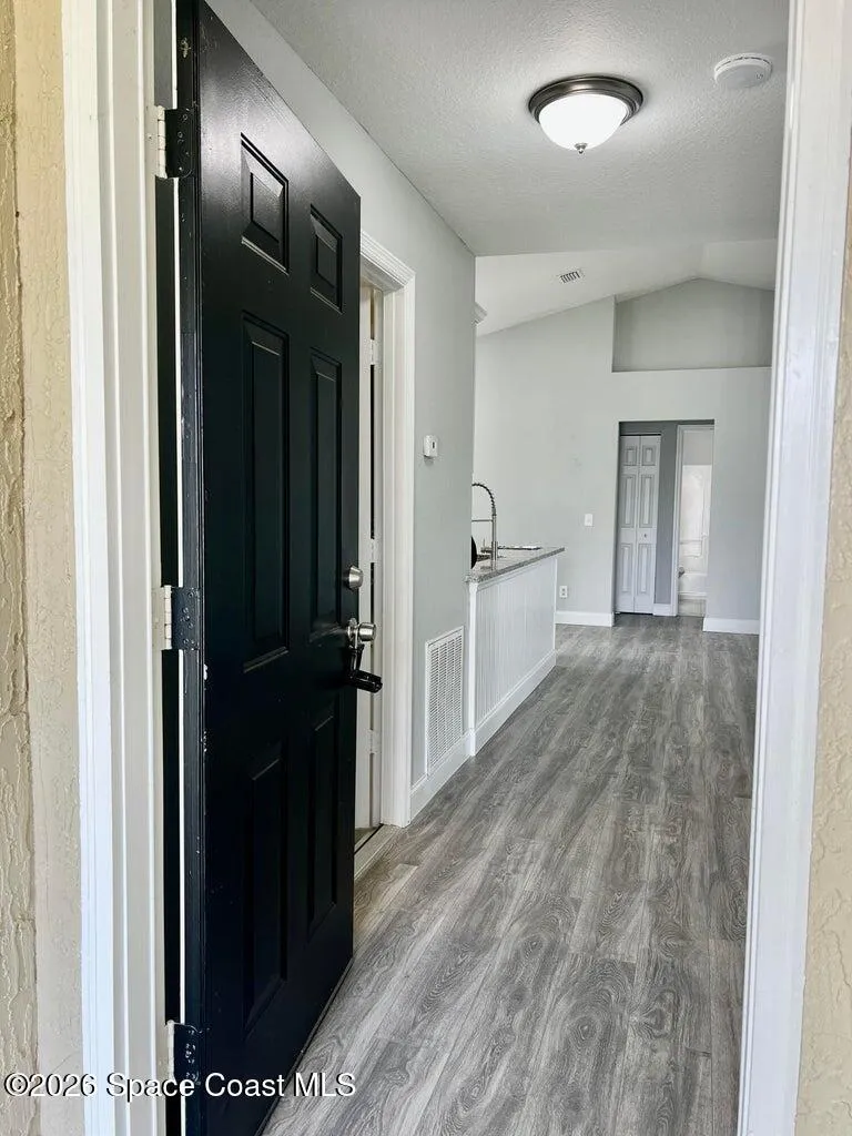 225 12th Street SW Vero Beach, FL 32962