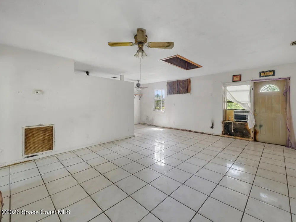 490 Sandia Avenue Port St. Lucie, FL 34983