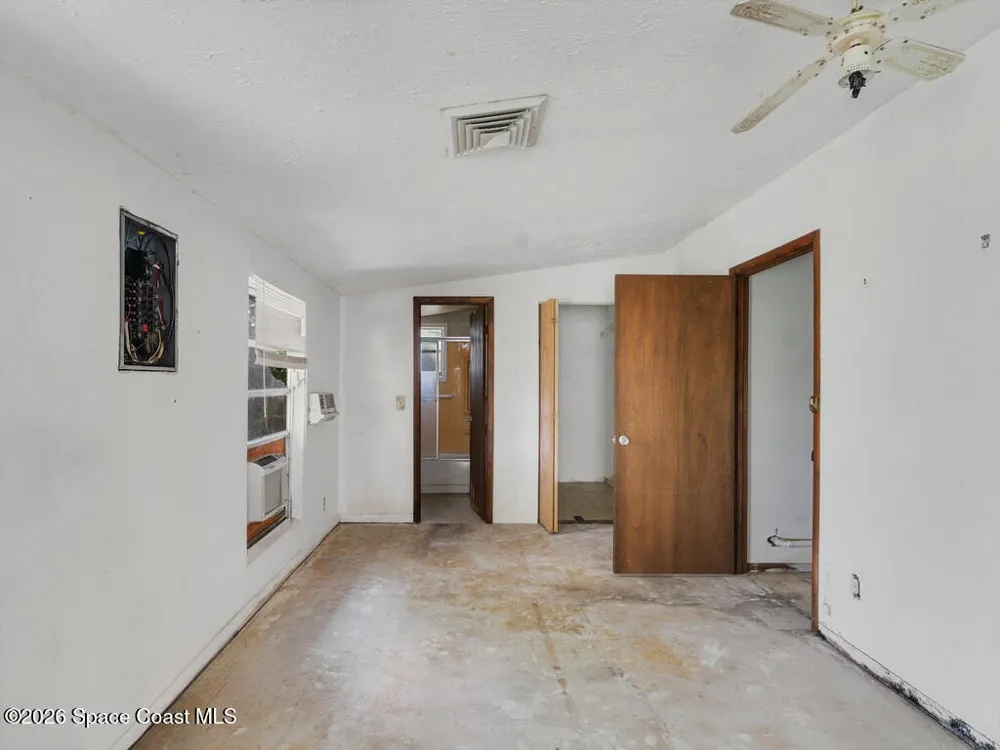 490 Sandia Avenue Port St. Lucie, FL 34983