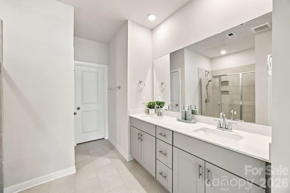 4405 Duplin Drive Charlotte, NC 28214