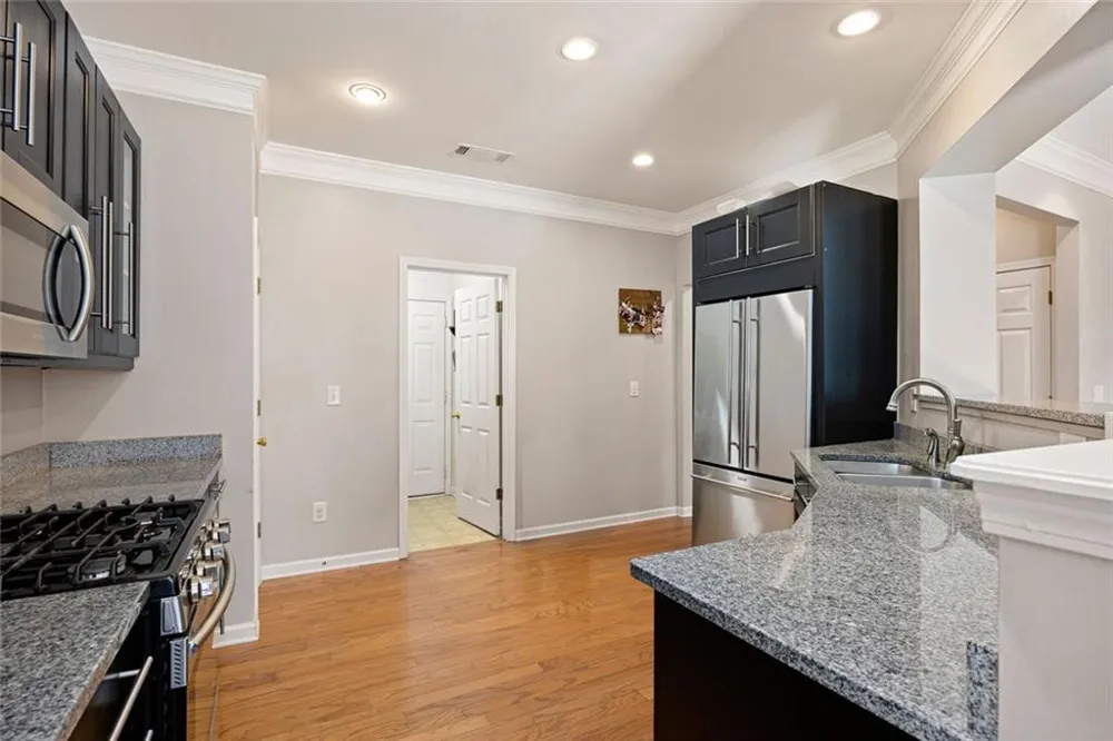 3975 Abernathy Farm Way Acworth, GA 30101