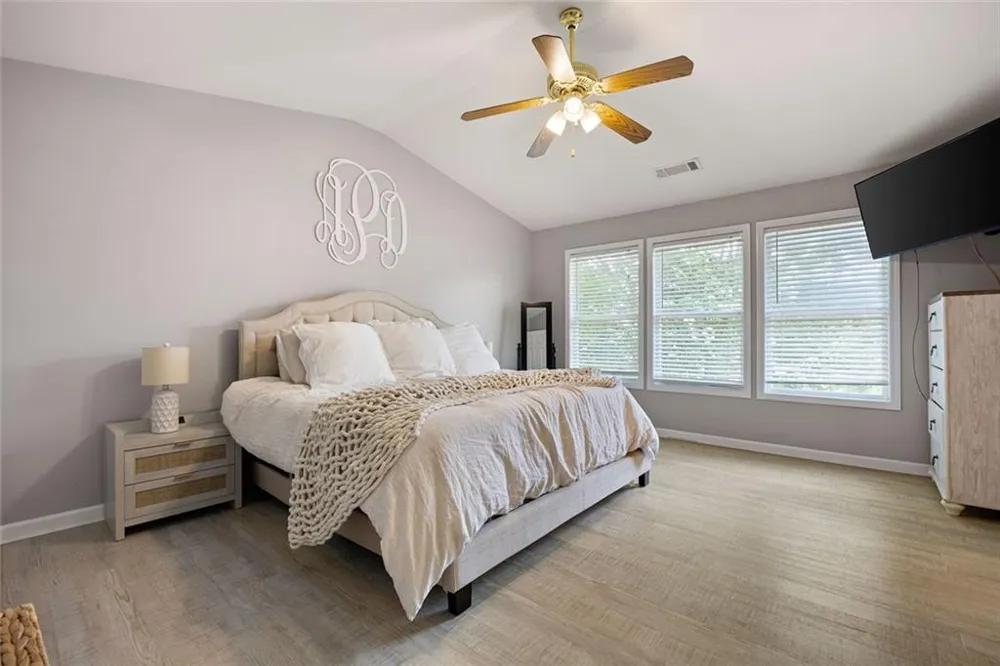 3975 Abernathy Farm Way Acworth, GA 30101