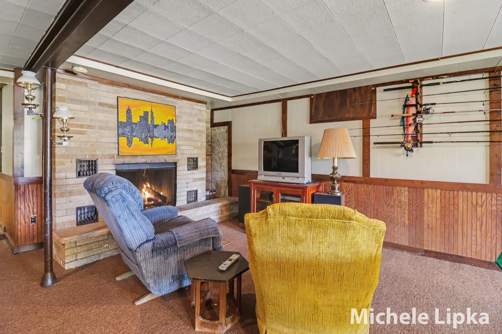 570 Bear Lake Road Muskegon, MI 49445