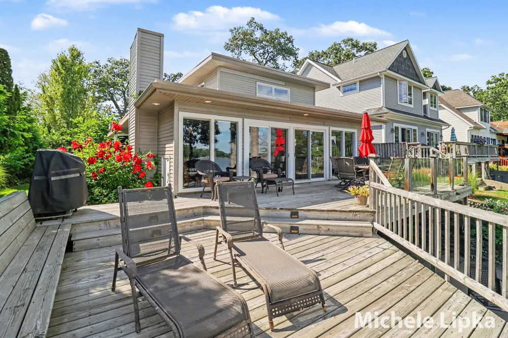 570 Bear Lake Road Muskegon, MI 49445