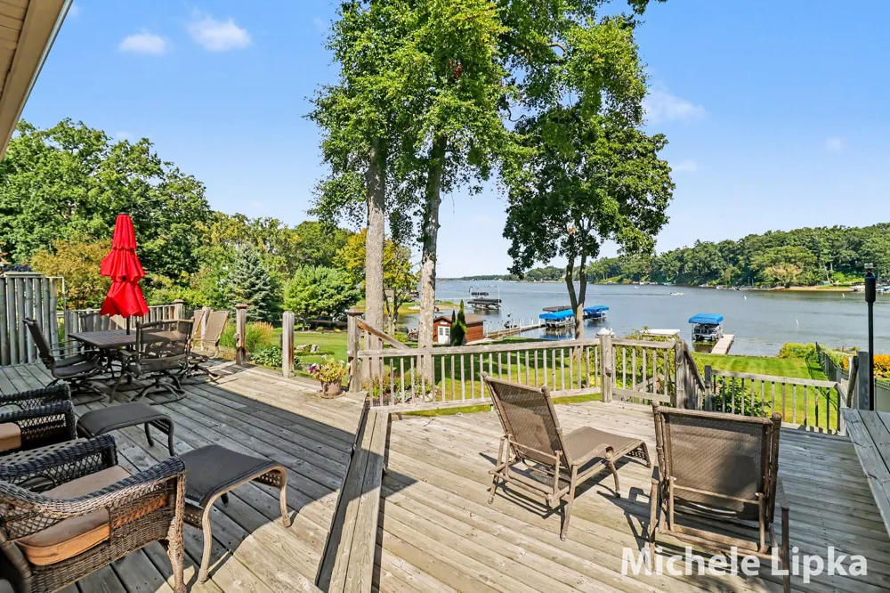 570 Bear Lake Road Muskegon, MI 49445