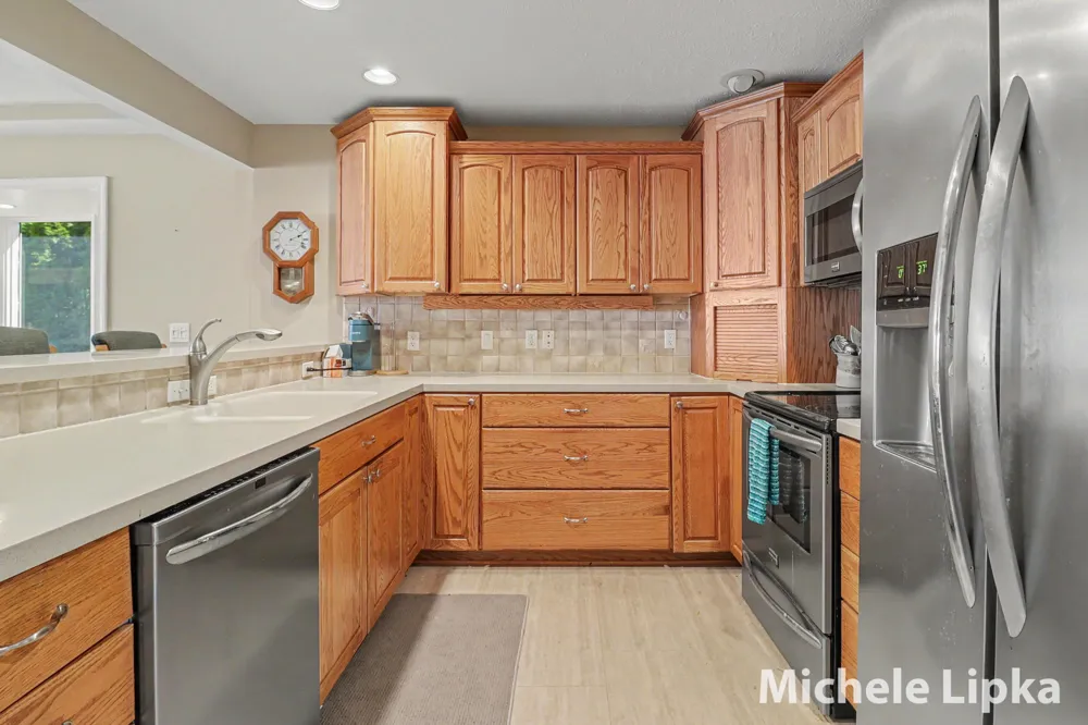 570 Bear Lake Road Muskegon, MI 49445