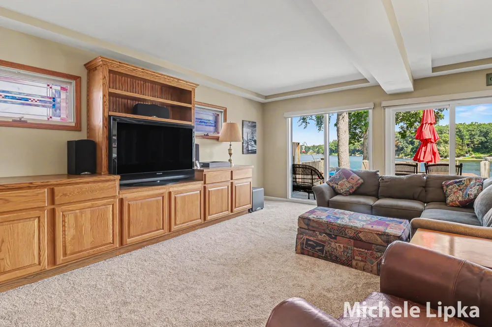 570 Bear Lake Road Muskegon, MI 49445