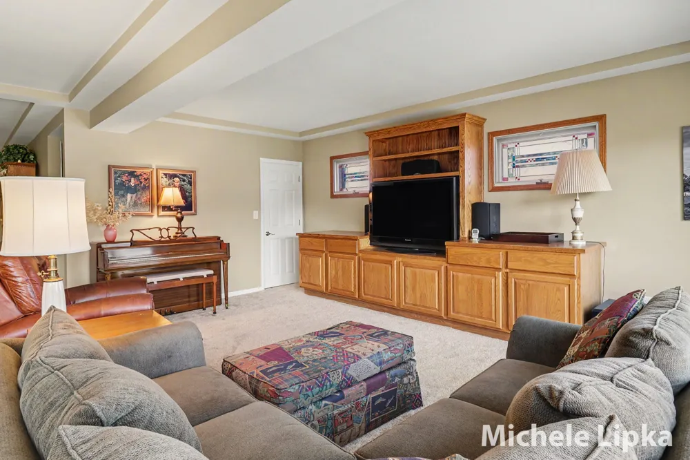 570 Bear Lake Road Muskegon, MI 49445