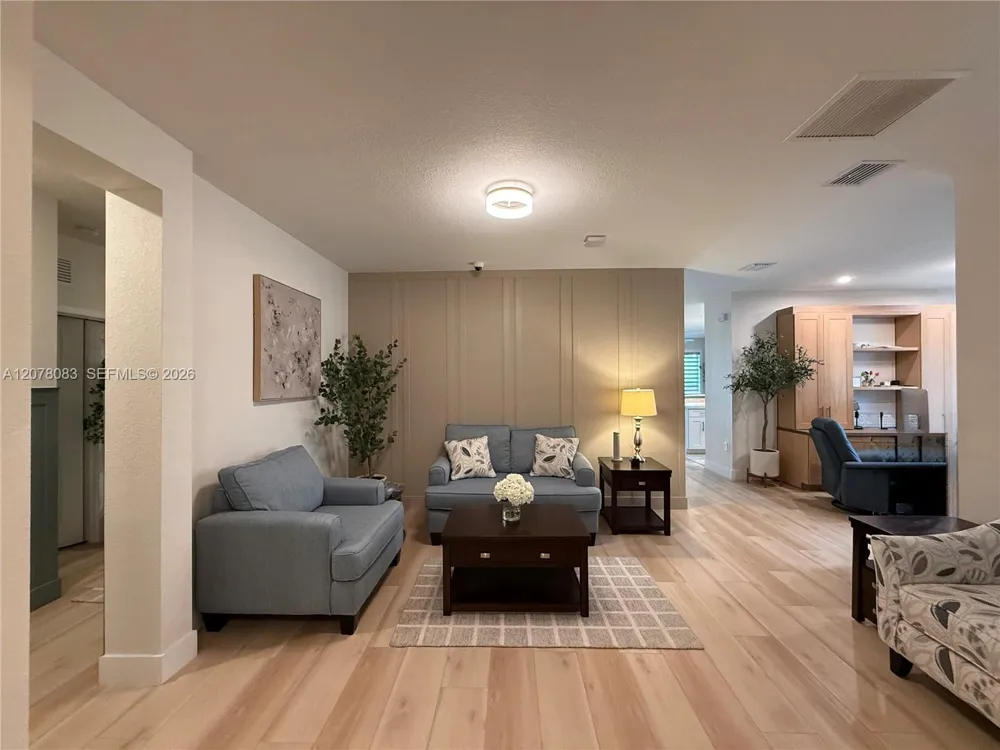 167 SE 24th Ave Homestead, FL 33033