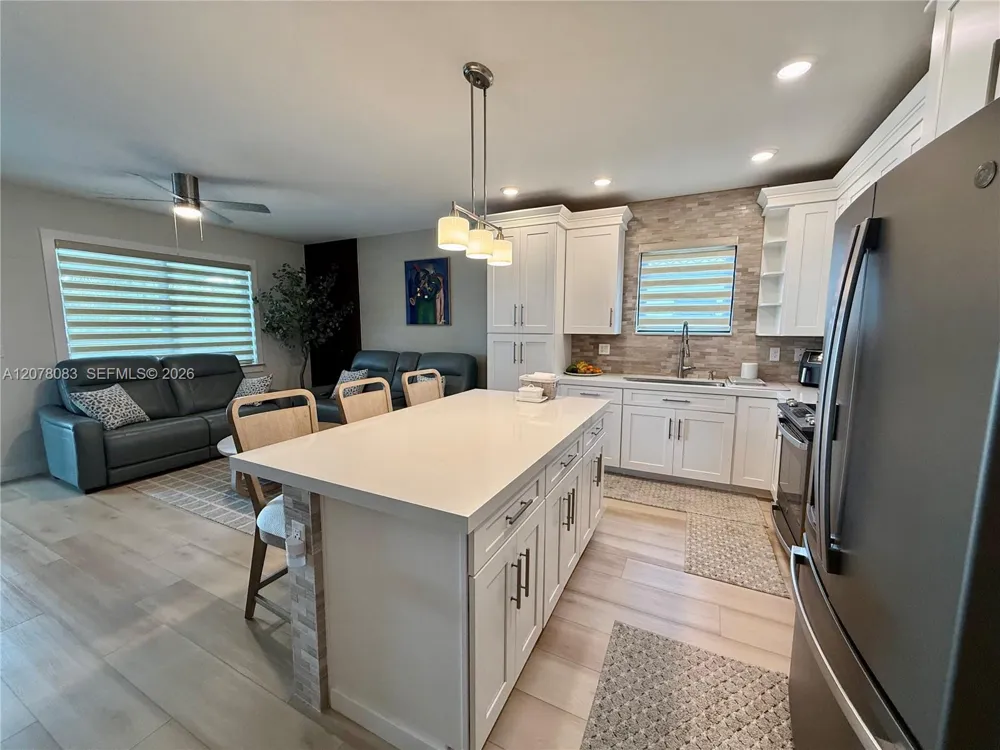 167 SE 24th Ave Homestead, FL 33033