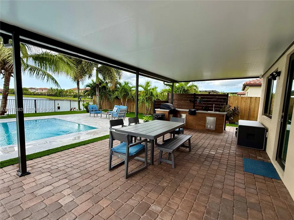 167 SE 24th Ave Homestead, FL 33033