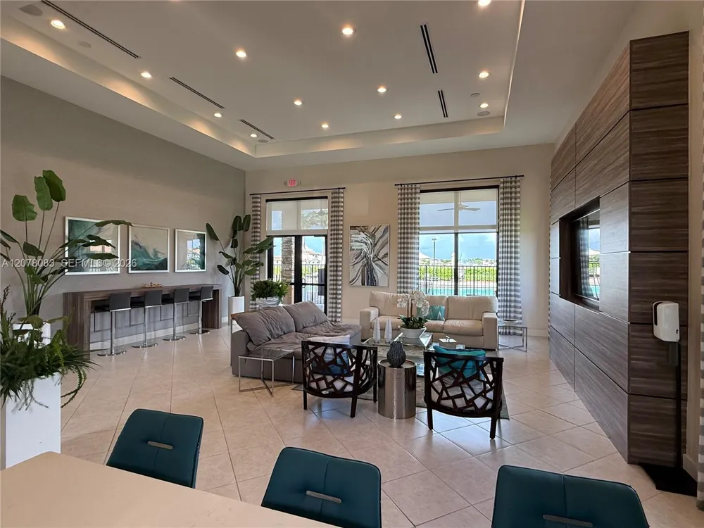 167 SE 24th Ave Homestead, FL 33033