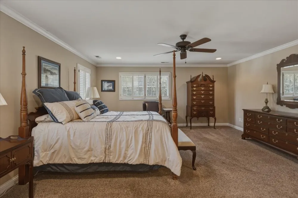 2131 Breckenridge St Athens, TN 37303