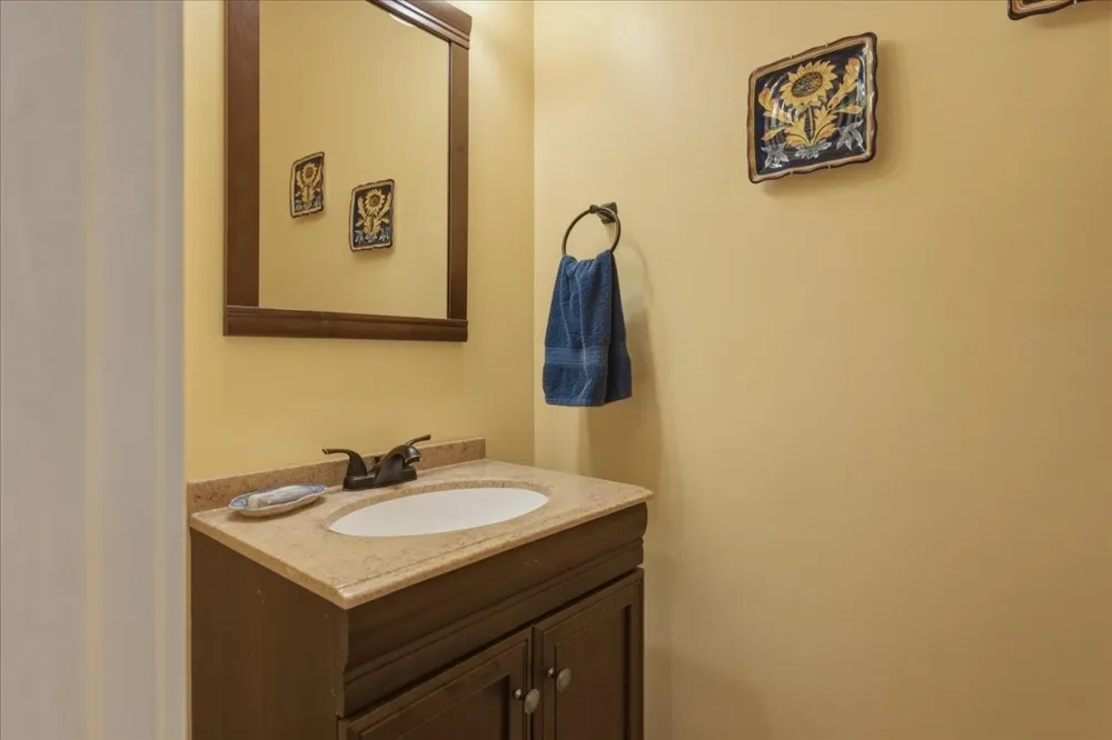 2131 Breckenridge St Athens, TN 37303