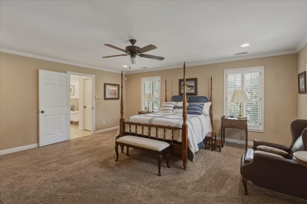 2131 Breckenridge St Athens, TN 37303