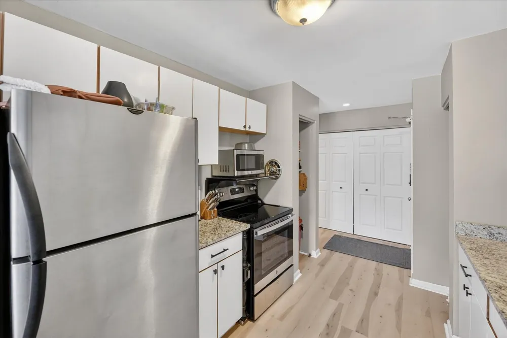 2140 Pauline Boulevard #206 Ann Arbor City, MI 48103