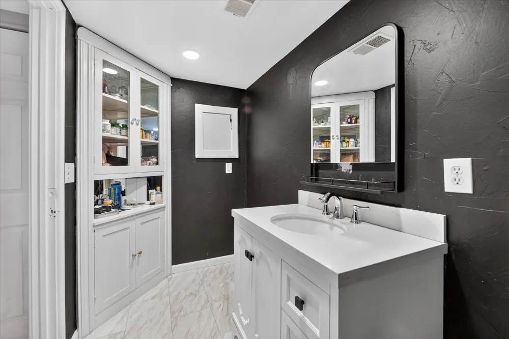 2140 Pauline Boulevard #206 Ann Arbor City, MI 48103