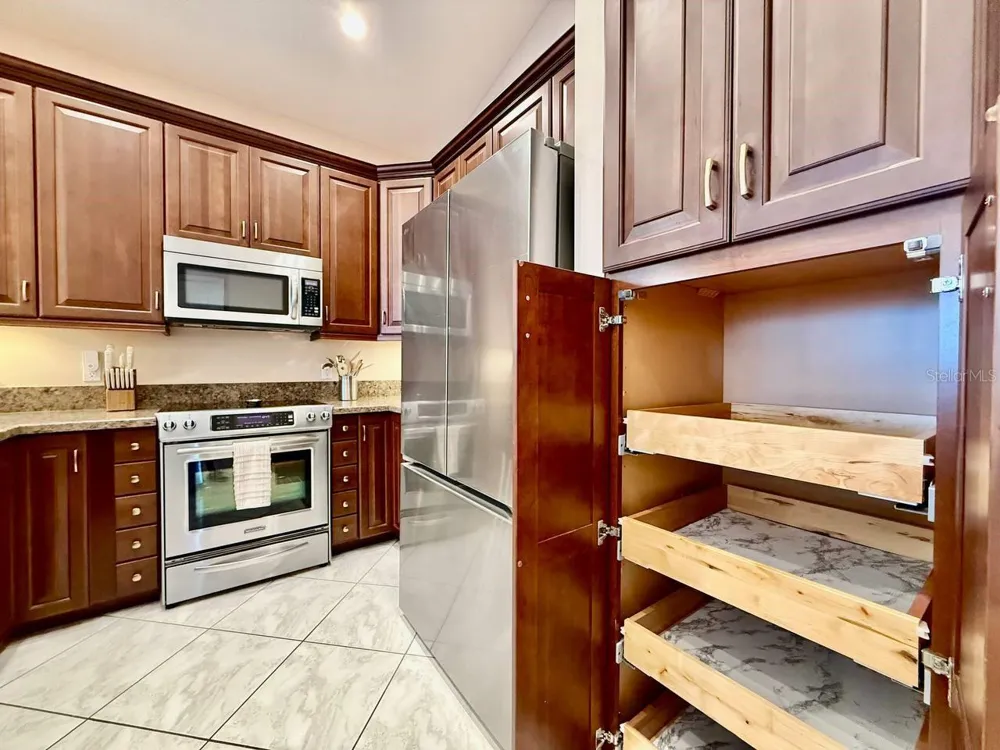 1605 SAND KEY ESTATES COURT Clearwater, FL 33767