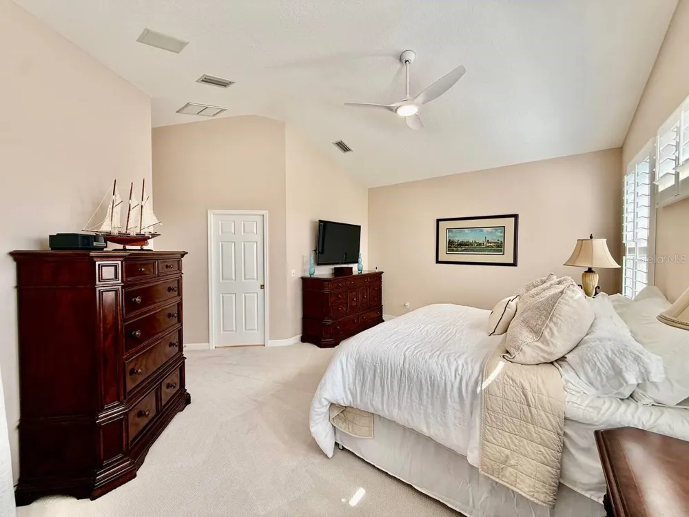 1605 SAND KEY ESTATES COURT Clearwater, FL 33767