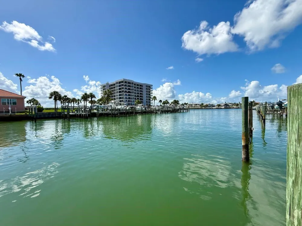 1605 SAND KEY ESTATES COURT Clearwater, FL 33767