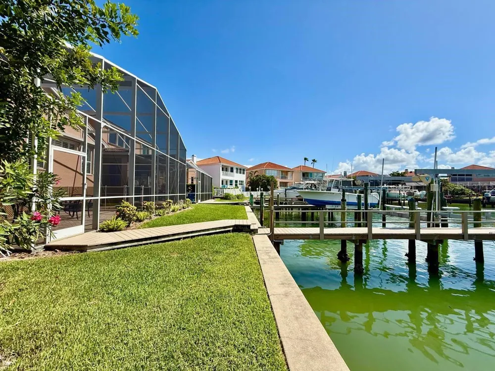 1605 SAND KEY ESTATES COURT Clearwater, FL 33767