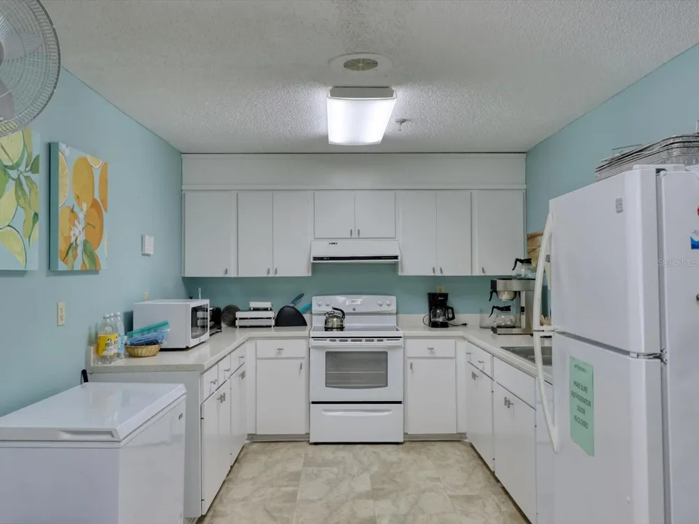 3450 TALLYWOOD LANE #7150 Sarasota, FL 34237