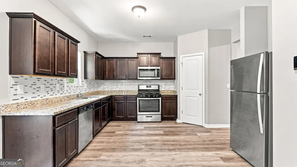 439 Scotland DR Dallas, GA 30132