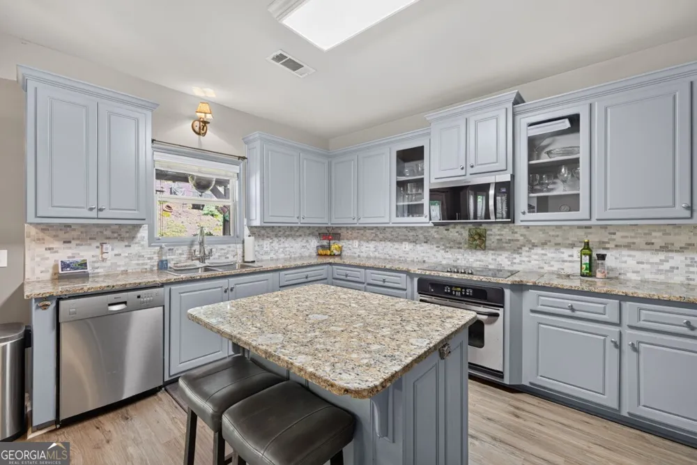 1543 Navigator CIR NE Dacula, GA 30019