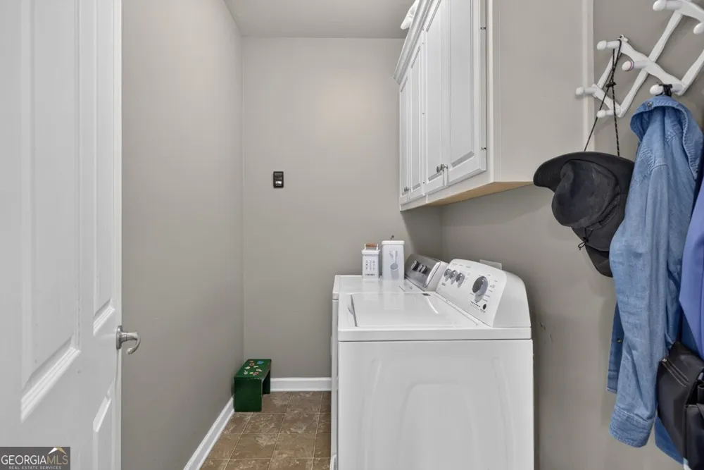 1543 Navigator CIR NE Dacula, GA 30019