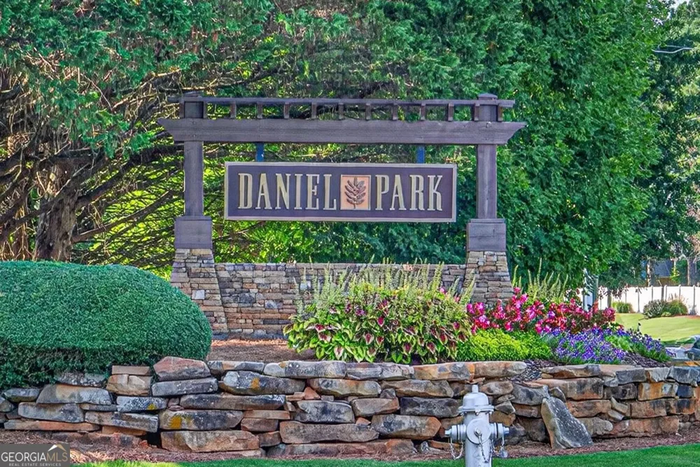 1543 Navigator CIR NE Dacula, GA 30019