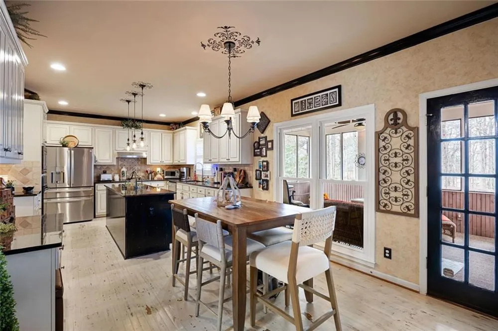 49 Old Mountain Road NW Powder Springs, GA 30127