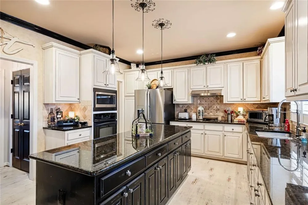 49 Old Mountain Road NW Powder Springs, GA 30127