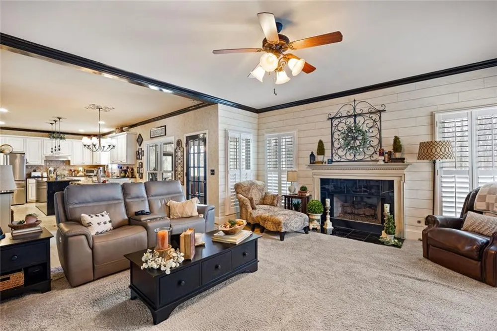 49 Old Mountain Road NW Powder Springs, GA 30127