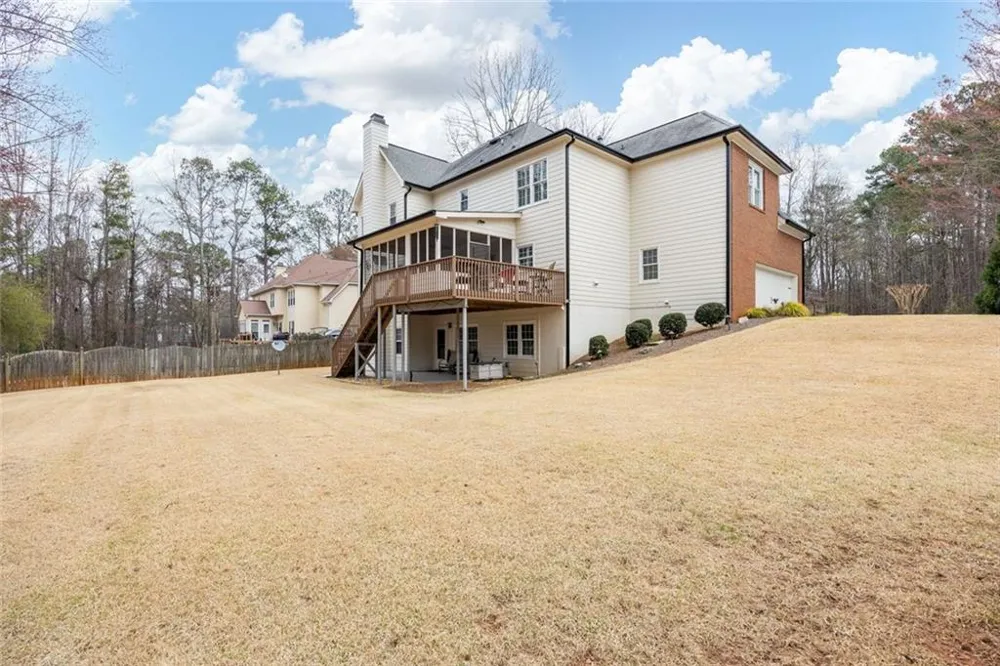 49 Old Mountain Road NW Powder Springs, GA 30127