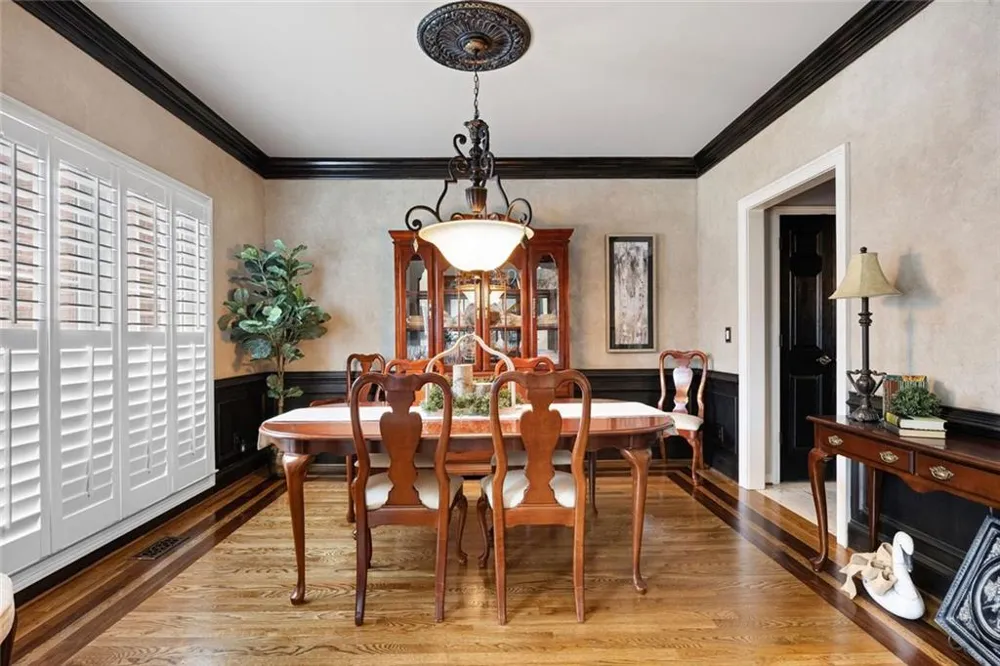 49 Old Mountain Road NW Powder Springs, GA 30127