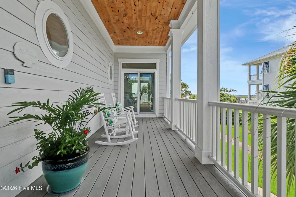 141 Cove Side Lane Hampstead, NC 28443