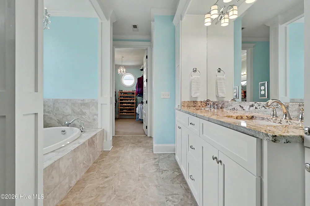 141 Cove Side Lane Hampstead, NC 28443