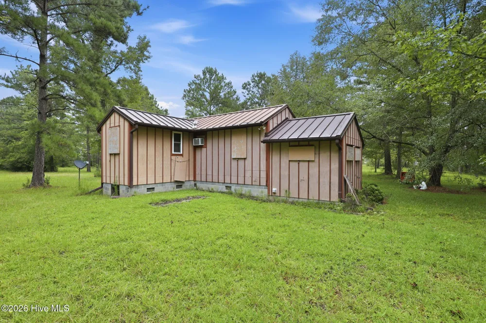 301 Seawell Farm Road Bayboro, NC 28515