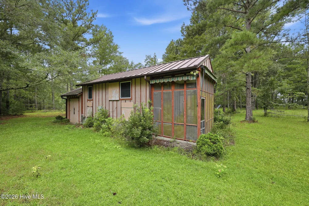 301 Seawell Farm Road Bayboro, NC 28515