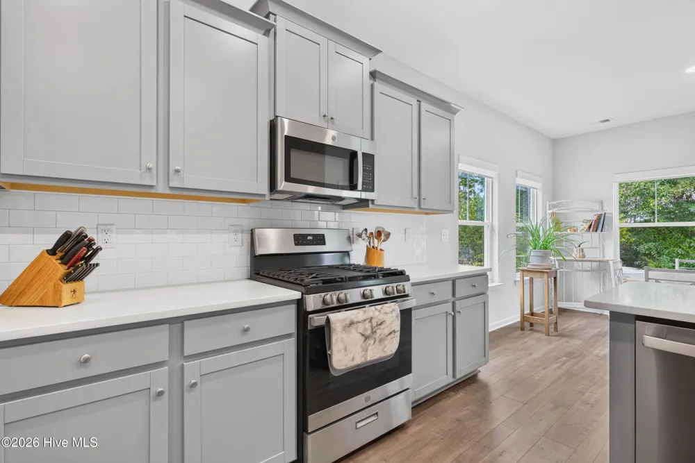 1620 Buttonwillow Court SW Ocean Isle Beach, NC 28469