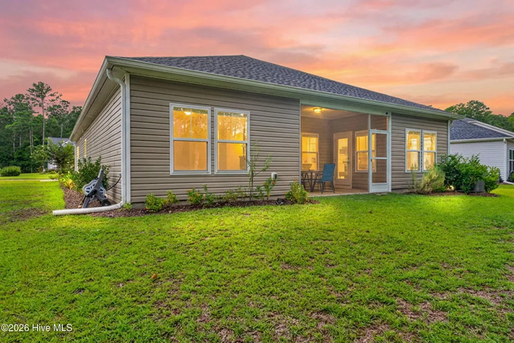 1620 Buttonwillow Court SW Ocean Isle Beach, NC 28469
