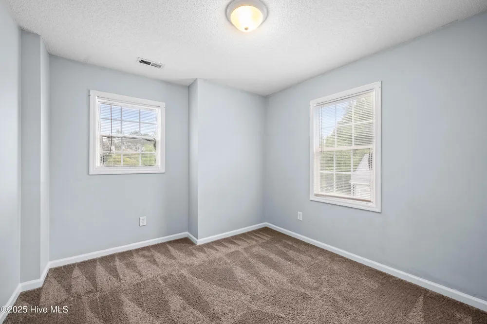 107 Chestnut Court Jacksonville, NC 28546
