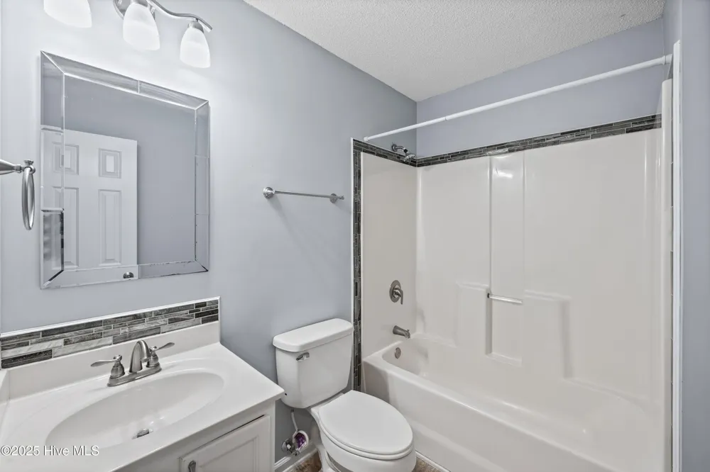 107 Chestnut Court Jacksonville, NC 28546