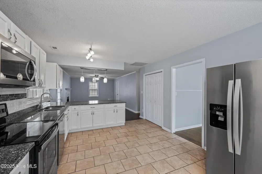 107 Chestnut Court Jacksonville, NC 28546