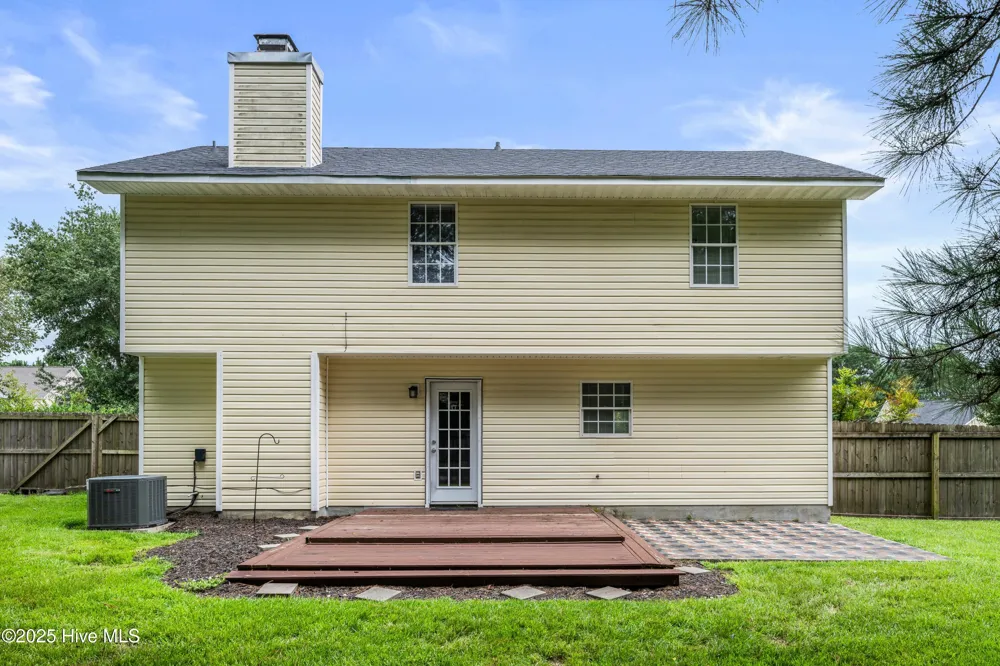107 Chestnut Court Jacksonville, NC 28546
