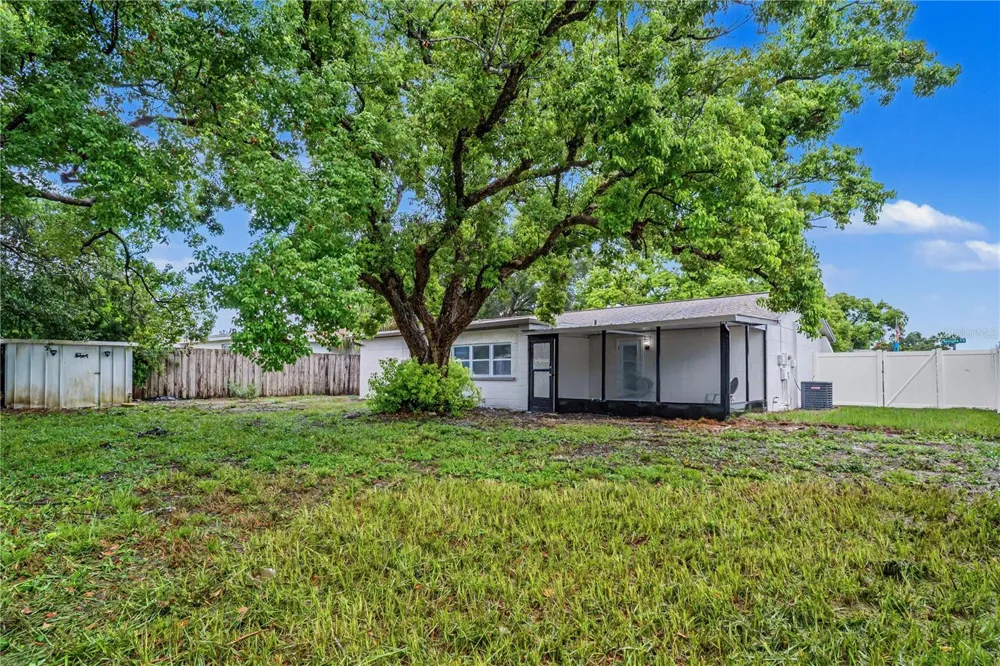 11928 TEMPLE CT Seminole, FL 33772
