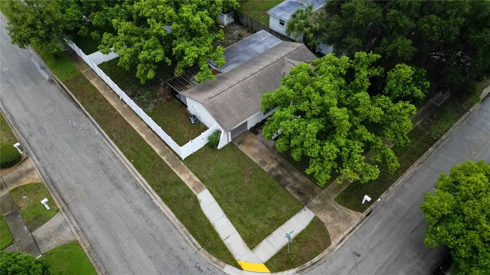 11928 TEMPLE CT Seminole, FL 33772