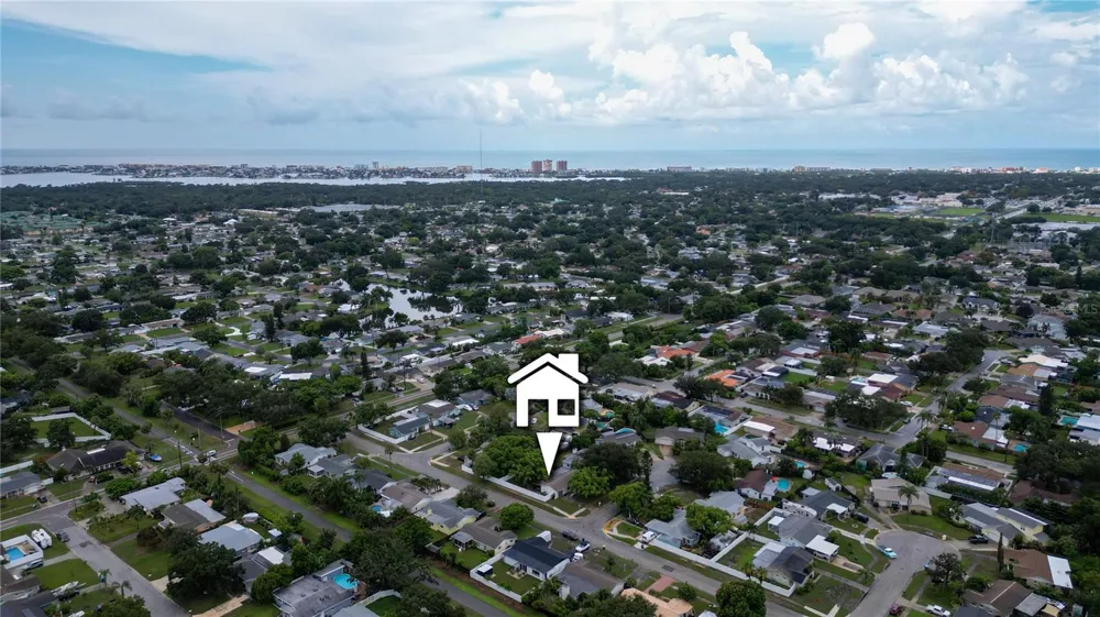 11928 TEMPLE CT Seminole, FL 33772