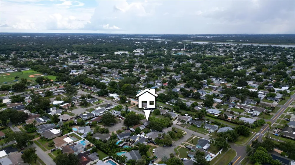 11928 TEMPLE CT Seminole, FL 33772